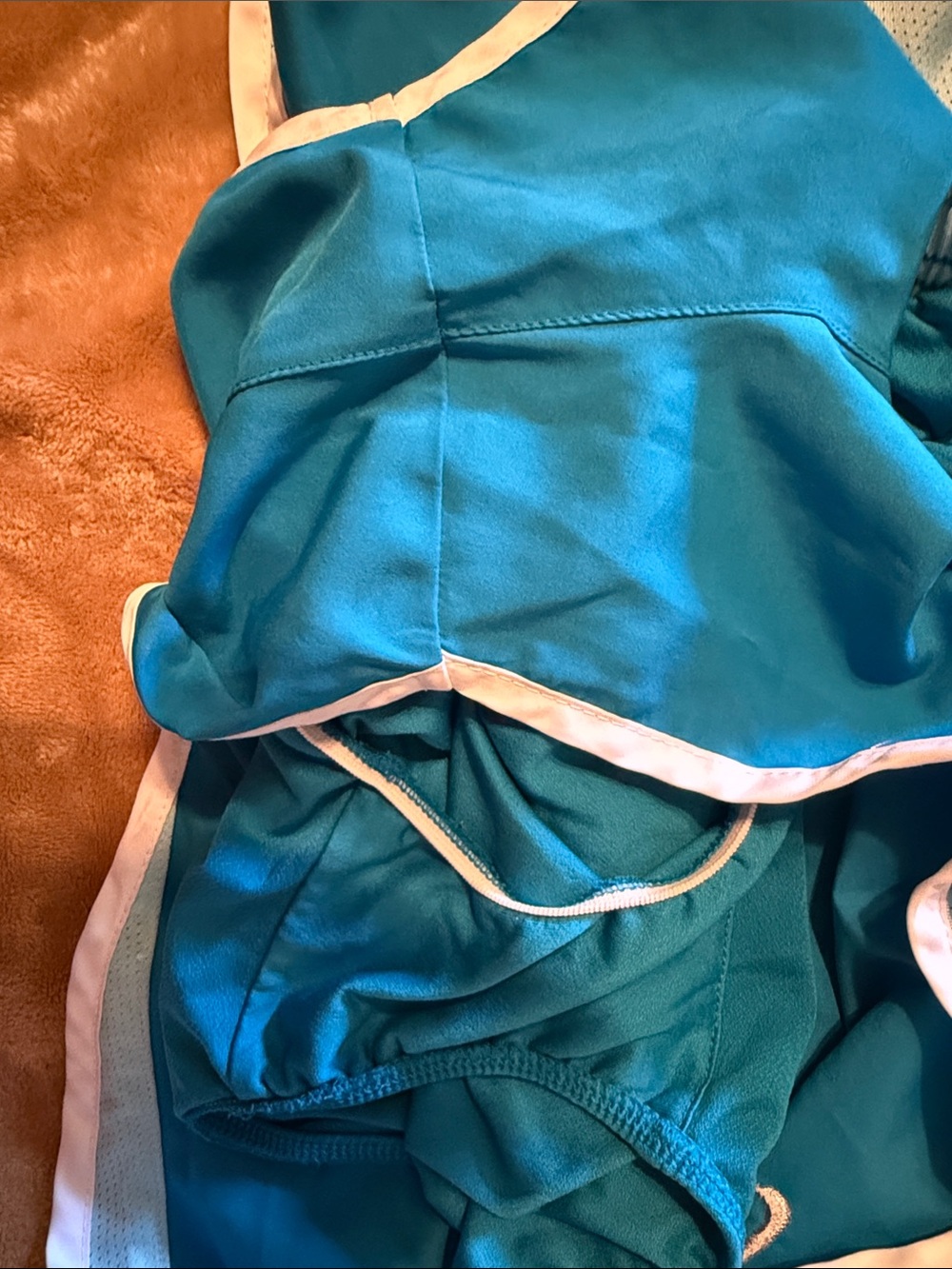 2 Pair of Women’s Nike Shorts XL - Picture 3 of 8